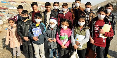 Avşarobalı Çocukların İsteği Ders İçin İnternet