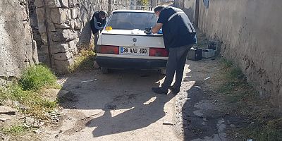 Babasının Kullandığı Otomobilin Altında Kalan Can, Öldü