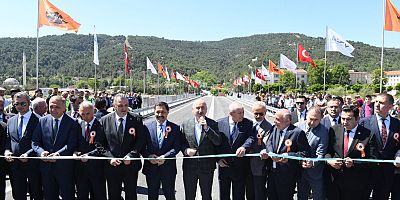 Bakan Karaismailoğlu:
Taşova Sanayi Mahallesi Köprüsü ile Ulaşım Standardını Yükseltiyoruz