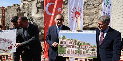 Bakan Mehmet Özhaseki: Kale Projesi Niğde’yi Geleceğe Taşıyacak