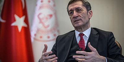 Bakan Selçuk'tan, Okul Tatili Uzayacak mı? Sorusuna Yanıt