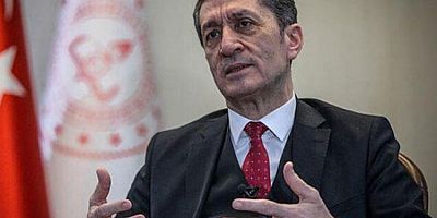 Bakan Selçuk: Uzaktan Eğitim Salgın Bittiğinde de Devam Edecek