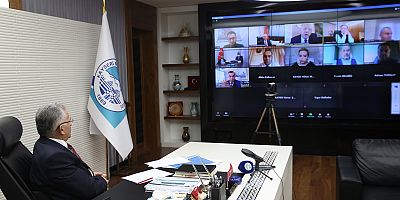 Bakan Yardımcıları ile Birlikte Konteyner Üretimi Masaya Yatırıldı