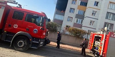 Balkonda Çıkan Yangın Söndürüldü