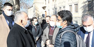 Bangladeşli Öğrenciden Başkan Büyükkılıç’a “Kurs” Teşekkürü