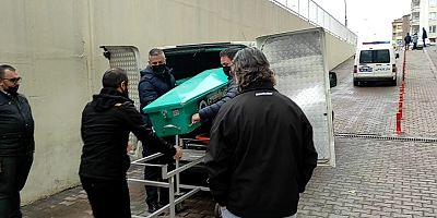 Banyoda Kalp Krizi Geçiren Adam Hayatını Kaybetti