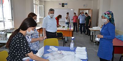 Başkan Altun Maske Dikim Kursunu Ziyaret Etti