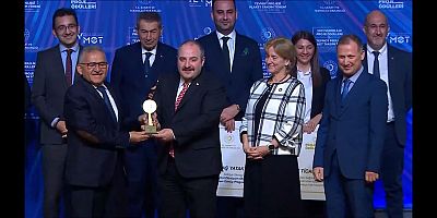 Başkan Büyükkılıç, 2021’de Ödüllere Doymadı