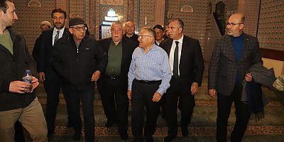 Başkan Büyükkılıç, Hafızlar ve Depremzedelerle İftarda Buluştu