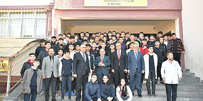 Başkan Büyükkılıç, Kariyer Günleri’nde Öğrencilerle Buluştu