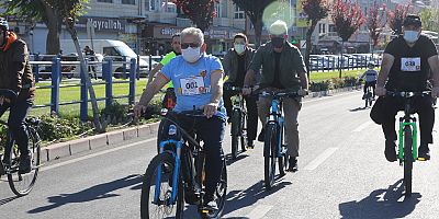 Başkan Büyükkılıç, Sağlık İçin 7 Kilometre Pedalladı