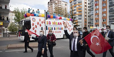 Başkan Büyükkılıç’tan “23 Nisan Ulusal Egemenlik ve Çocuk Bayramı” Mesajı