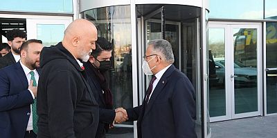 Başkan Büyükkılıç’tan Kayserispor’a Moral Ziyareti