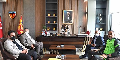 Başkan Büyükkılıç’tan “Kayserispor” Ziyareti