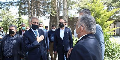 Başkan Büyükkılıç’tan Şehit Ailesine Taziye Ziyareti