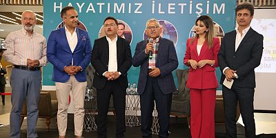Başkan Büyükkılıç, Vali Çiçek ile Birlikte “Gesi Bağları” Düeti Yaptı