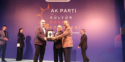 Başkan Büyükkılıç, “Yılın En İyi Yenilikçi Yaklaşım Ödülü”Ne Layık Görüldü