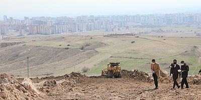 Başkan Çolakbayrakdar, Kocasinan’a Yeni Yollar Kazandırıyor