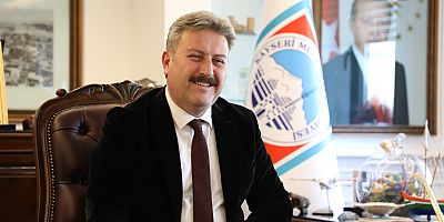 Başkan Dr. Palancıoğlu Milli Atletizmciyi Kutladı