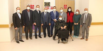Başkan Esat Öztürk, Çocuk Hasta Odası'nın Açılışını Yaptı