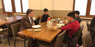  Başkan Özdoğan Gönüllere Dokunuyor