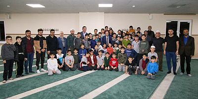 Başkan Özdoğan Kur’an Kursu Öğrencileriyle Bir Araya Geldi