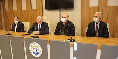 Başkan Öztürk Pazarcı Esnafıyla Toplantı Yaptı