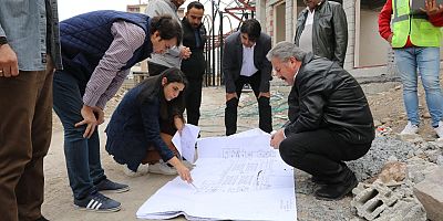 Başkan Palancıoğlu, Çarşı Melikgazi'deki Çalışmaları İnceledi