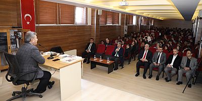 Başkan Palancıoğlu Kariyer Günlerinde