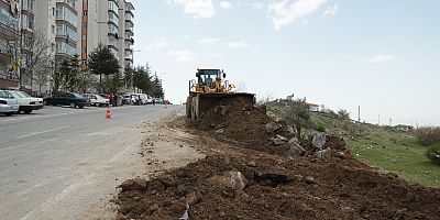 Başkan Palancıoğlu: Kıranlardı Mahallemize Yaya Yolu Ve Otopark Hayırlı Olsun
