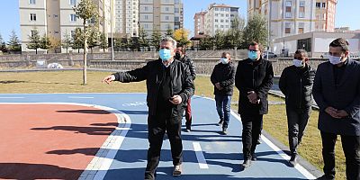Başkan Palancıoğlu Park Yapım Çalışmalarını İnceliyor