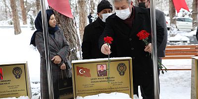 Başkan Palancıoğlu, Şehitliği Ziyaret Etti