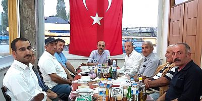 Başkan Uzunluoğlu, Cemevinde İftar Yemeğine Katıldı
