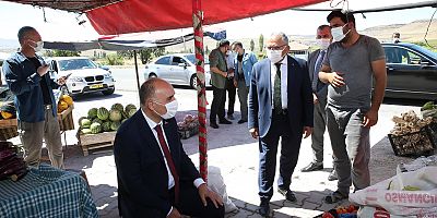 Başkan, Vali İle Birlikte Yöresel Ürünleri İnceledi