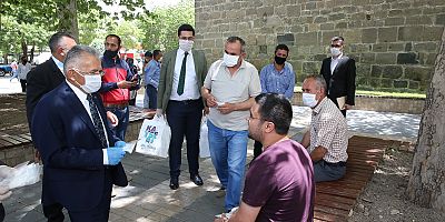 Başkan ve Ak Parti’den Bayram Ziyareti