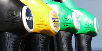 Benzine İndirim Beklentisi