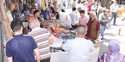 Bıçakçıların Son Gün Yoğunluğu