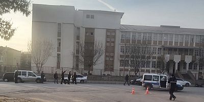 Bıçaklı Kavgada 1 Kişi Ağır Yaralandı
