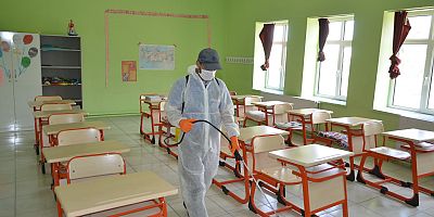 Bünyan Belediyesi Okulları Dezenfekte Etti