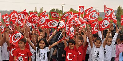 Bünyan'da Cumhuriyet Bayramı Coşkuyla Kutlandı