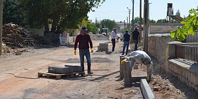 Bünyan'da Kilitli Parke Yol Yapım Çalışmaları Sürüyor