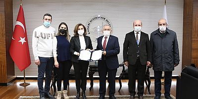 Büyükkılıç İle Hayırsever Seyhan Arasında  “112 Acil Sağlık İstasyonu” Protokolü