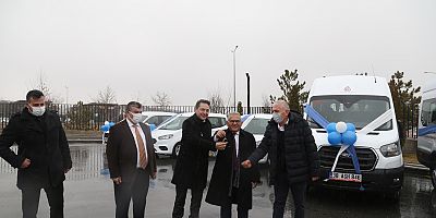 Büyükkılıç’tan Engelsiz Yaşam Merkezi’ne 5 Milyon Tl’lik Yeni Araç Desteği