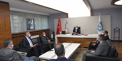Büyükkılıç’tan İlçelere Yönelik “Yatırım ve Pandemi” Hamlesi