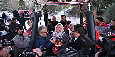 Büyükkılıç’tan Soğanlı Vadisi’nde Bez Bebek Satışı Yapan Kadınlarla Fransızca Sohbet
