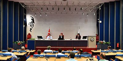 Büyükkılıç’tan Ziraat Odası Başkanlarına “Traktör” Sözü