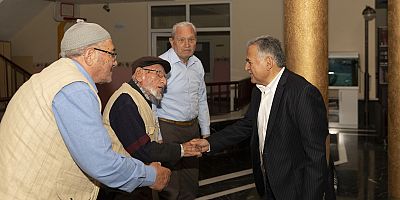 Büyükkılıç: Yaşlılarımız Sadece Saygı Değil, Sevgiye de Layıktır