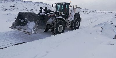 Büyükşehir, 24 Saatte 495 Mahalle Yolunu Ulaşıma Açtı