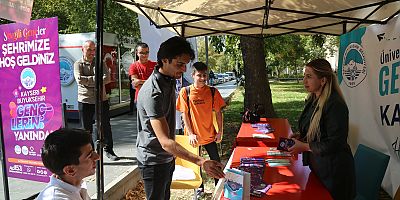 Büyükşehir’in Rehberlik ve Danışma Hizmeti Öğrencilerden Yoğun İlgi Gördü