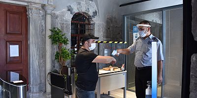 Büyükşehir Kütüphaneleri’nde Sıkı “Covid-19” Tedbiri